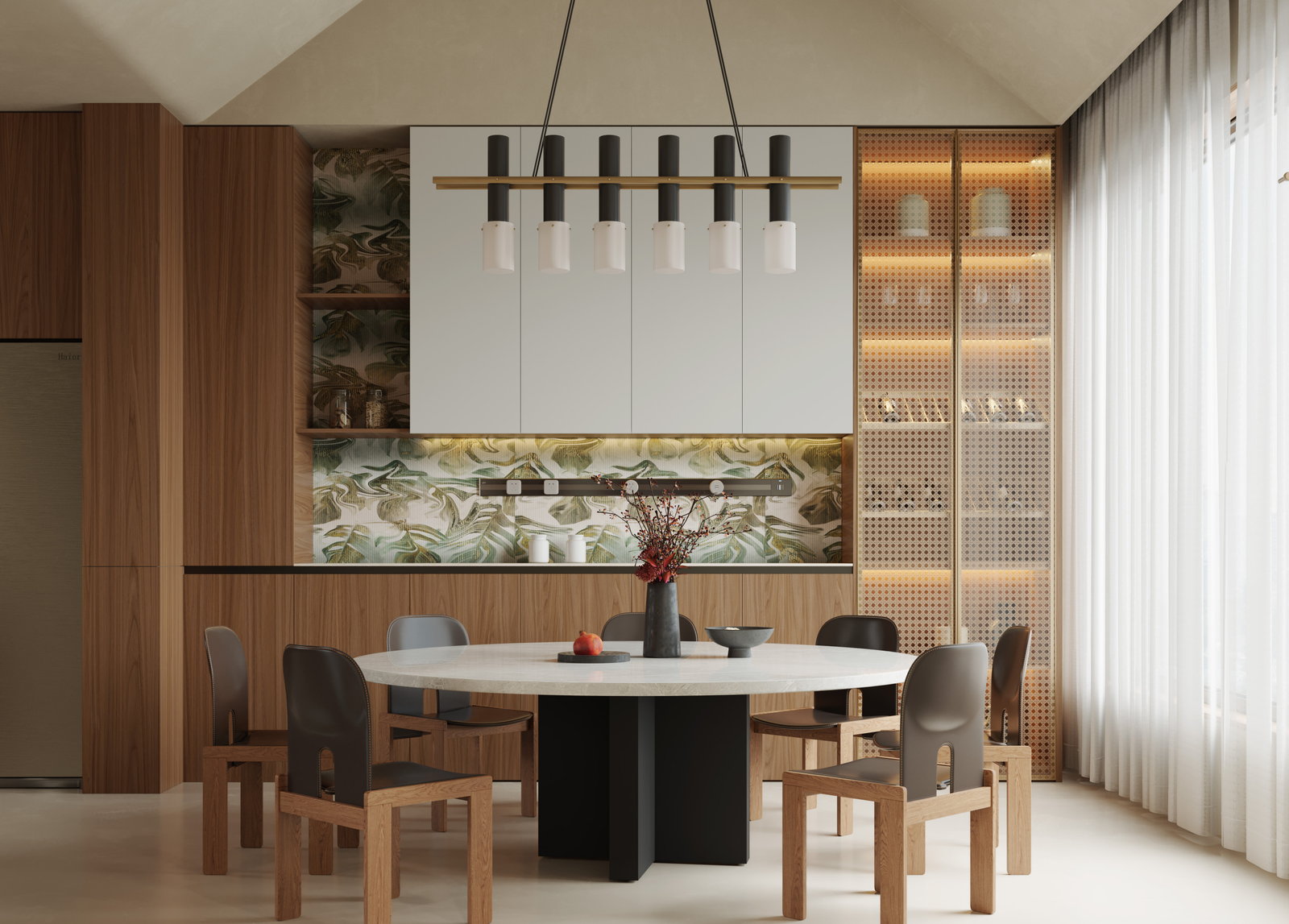 Phòng ăn Golden Home với bàn tròn và tủ thấp gỗ óc chó cánh kính hoa văn thực vật