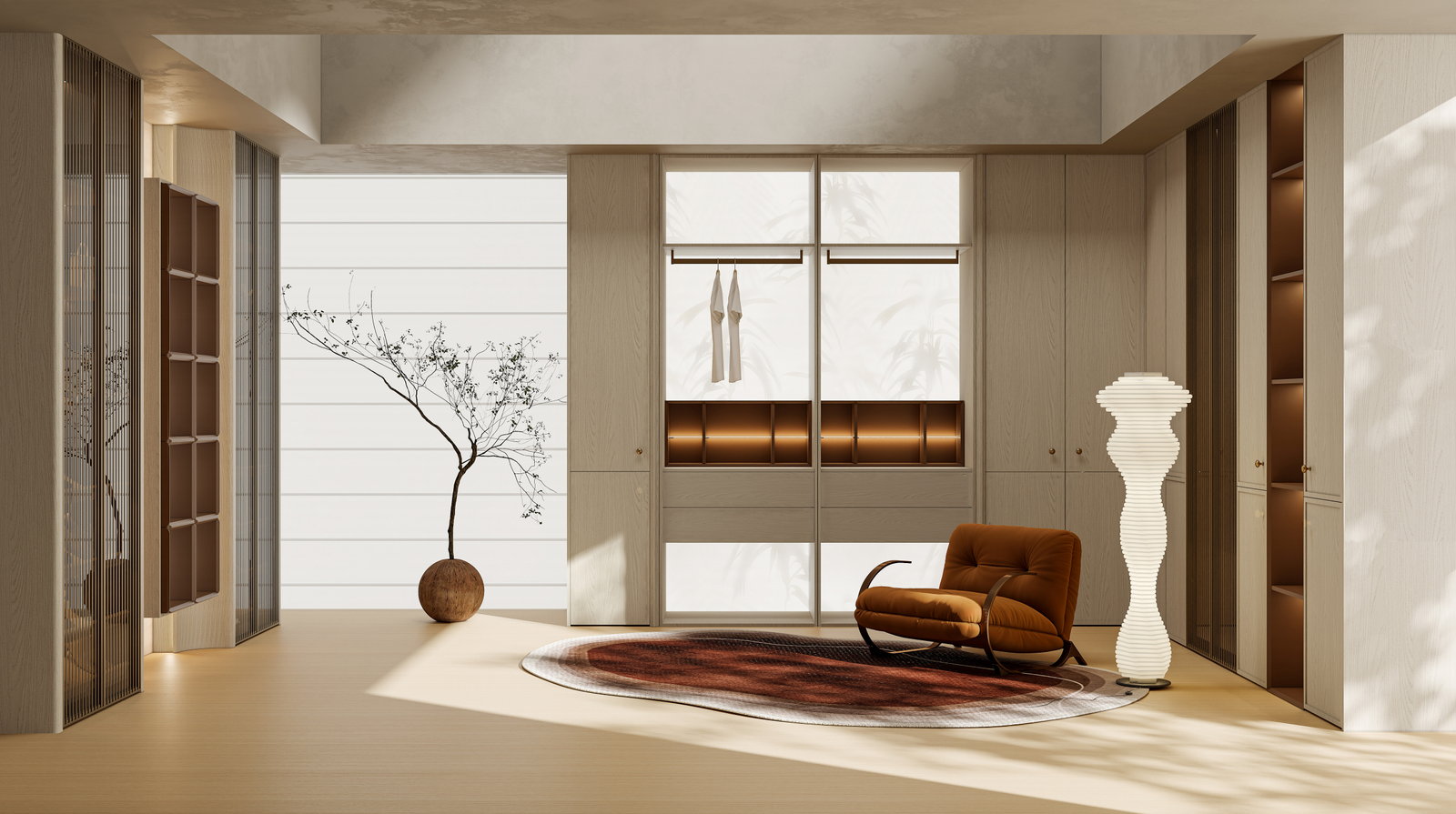 Phòng khách Golden Home với tường tủ gỗ sồi nhạt, hốc màu đồng và ghế thư giãn màu cam